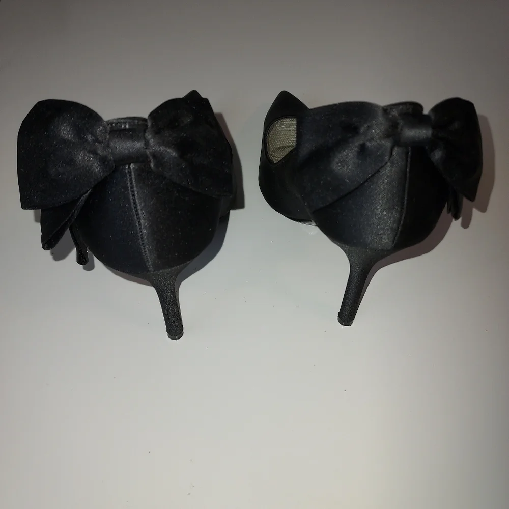 NINA New York Black Satin leather Stiletto heels